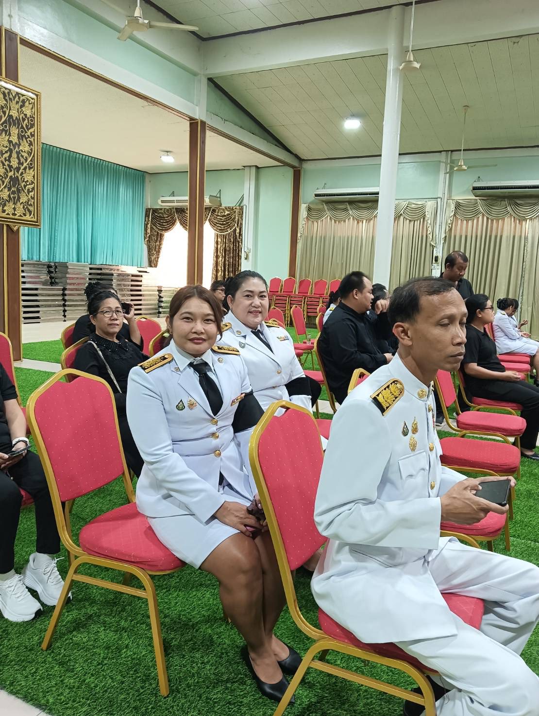 title - เข้าร่วมพิธีบำเพ็ญกุศลสตมวาร (ครบ 100 วัน) อุทิศถวายเป็นพระราชกุศล แด่สมเด็จพระนางเจ้าสิริกิติ์ พระบรมราชินีนาถ พระบรมราชชนนีพันปีหลวง ณ วัดอ่างทองวรวิหาร 